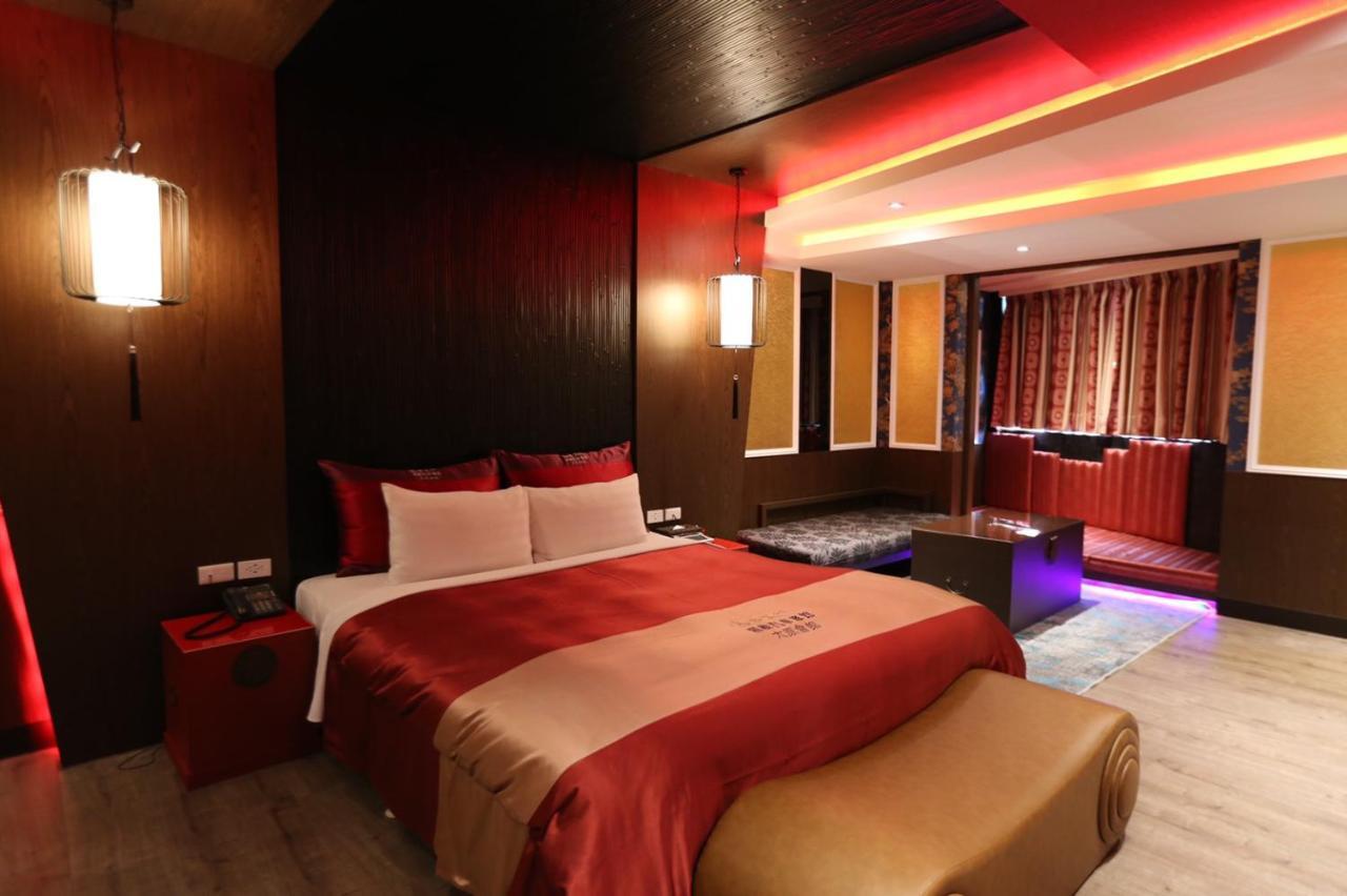 Yosemite Motel - Taiyuan Branch Taichung Luaran gambar